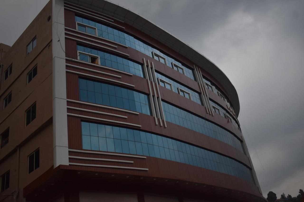Jai Maa Bhagwati Hotel Pithorāgarh エクステリア 写真