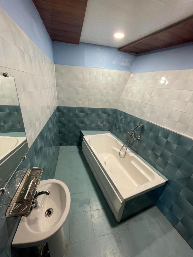Jai Maa Bhagwati Hotel Pithorāgarh エクステリア 写真